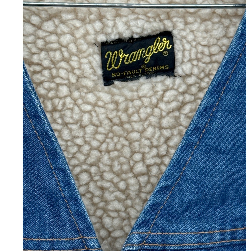 Wrangler Sherpa Lined Denim Vest Mens Medium Blue Western Ranch Cowboy USA VTG - Picture 3 of 10
